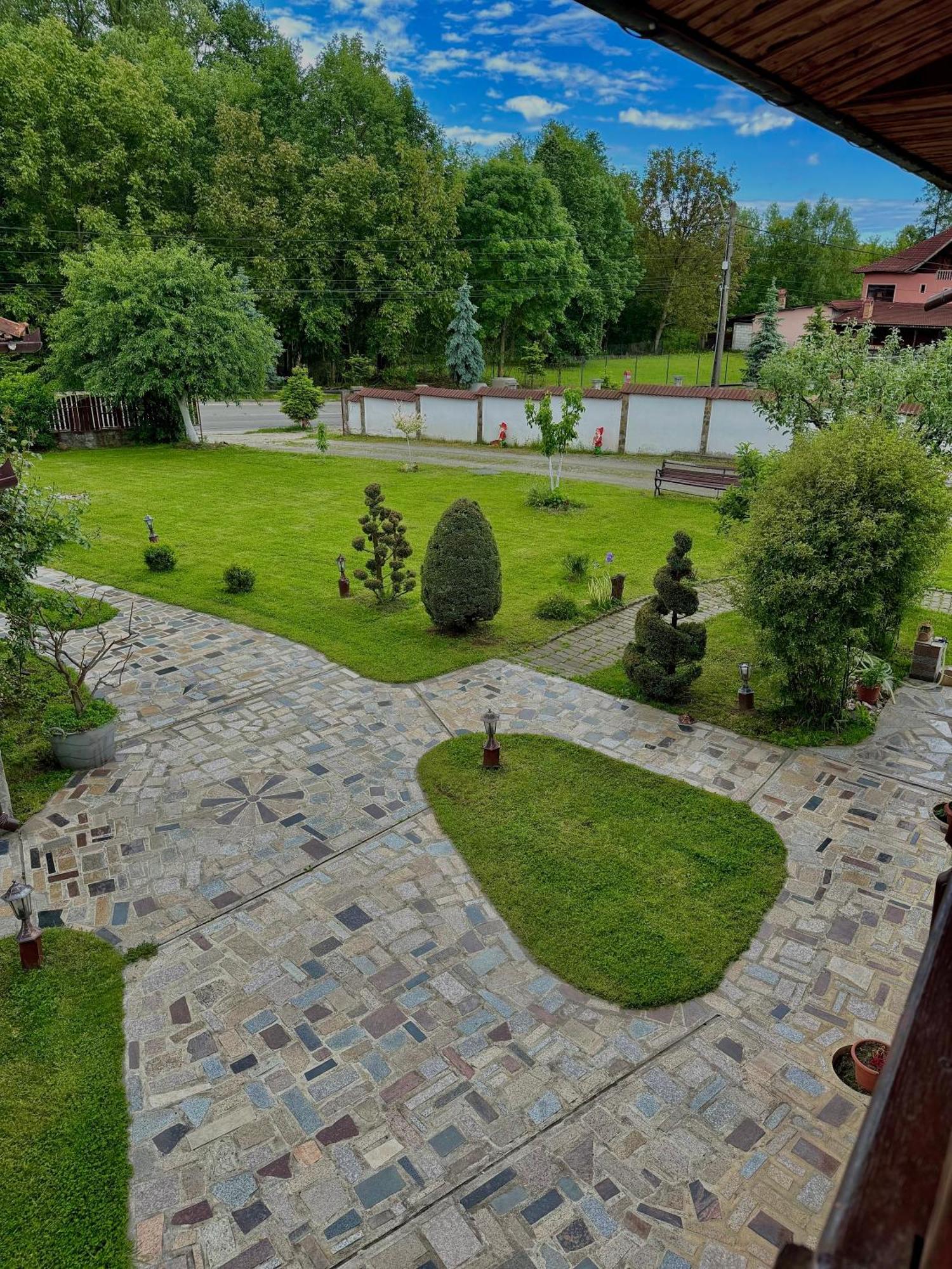 Casa De Vacanta Motata Novaci-Străini Eksteriør billede
